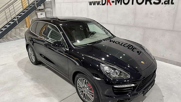 Porsche Cayenne II Turbo Foto 7