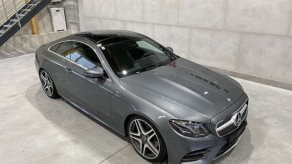 Mercedes E400 Coupe 4Matic AMG Line Autm. Foto 11