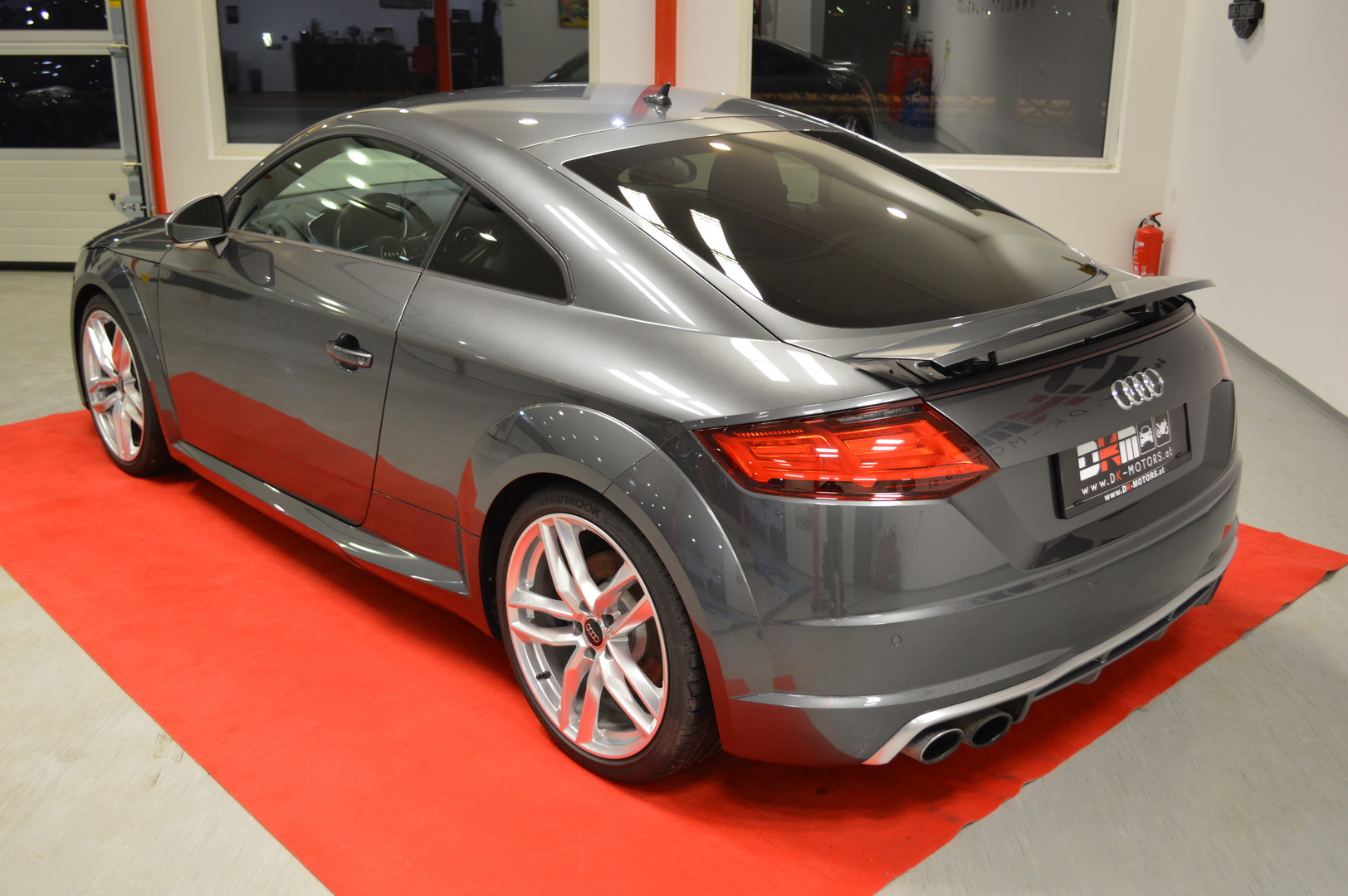 Audi tts 8s